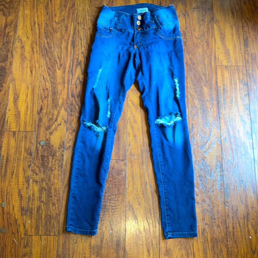 Blue jeans with rip hole’s size Medium affordable